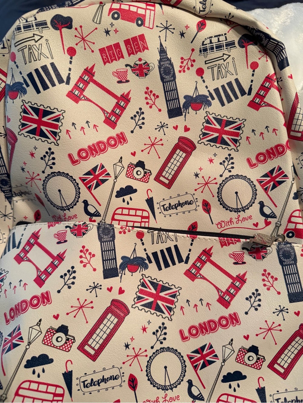 London Print Backpack - Cream with Red & Navy Icons - Picture 2 of 7